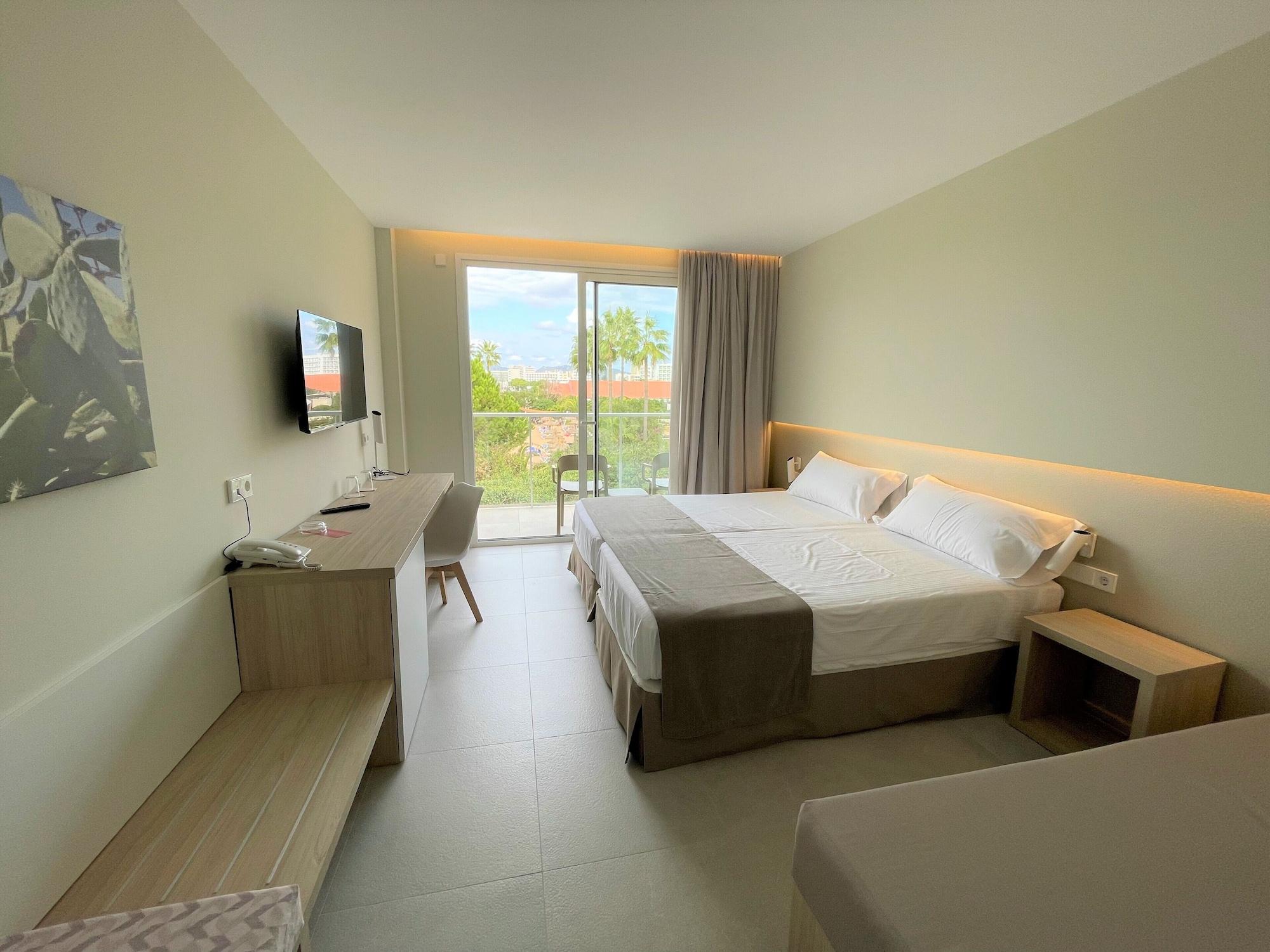 Hotel Garbi Cala Millor Cala Millor  Esterno foto